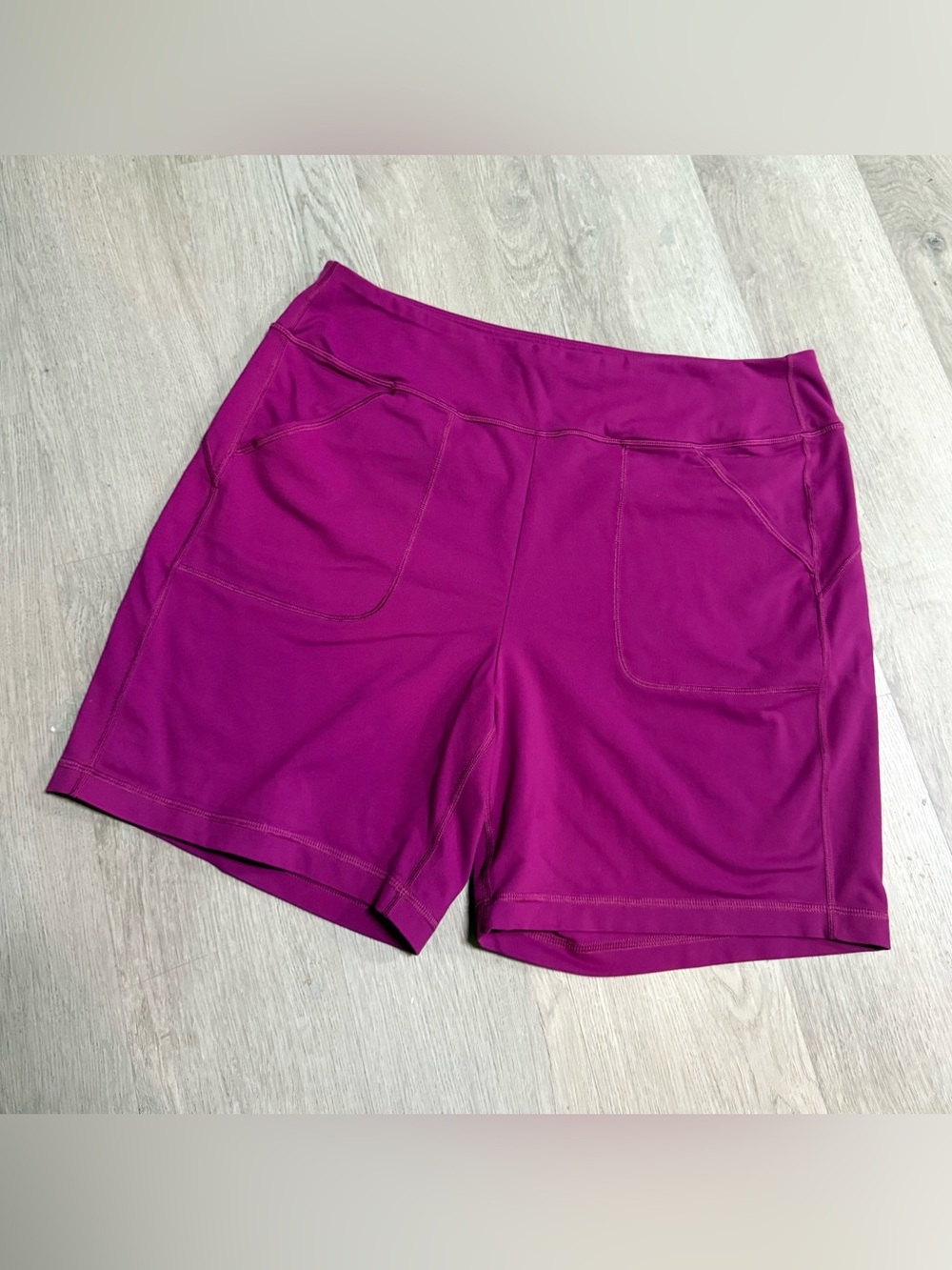 •DULUTH• ACTIVE SHORTS